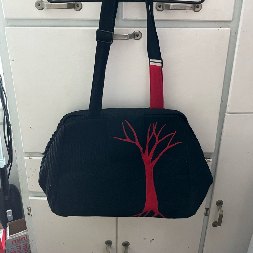 Range of Emotion/Liz Bessel Elegant Black and Red Tree Design Shoulder Bag
